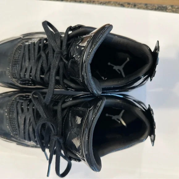 Jordan Athletic Shoes in Black and White